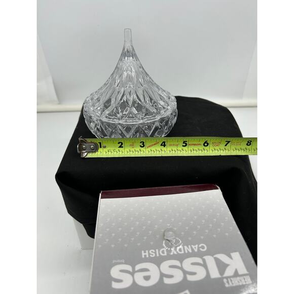 Hershey's Kisses Crystal Cover Candy Dish with original box - Picture 3 of 3